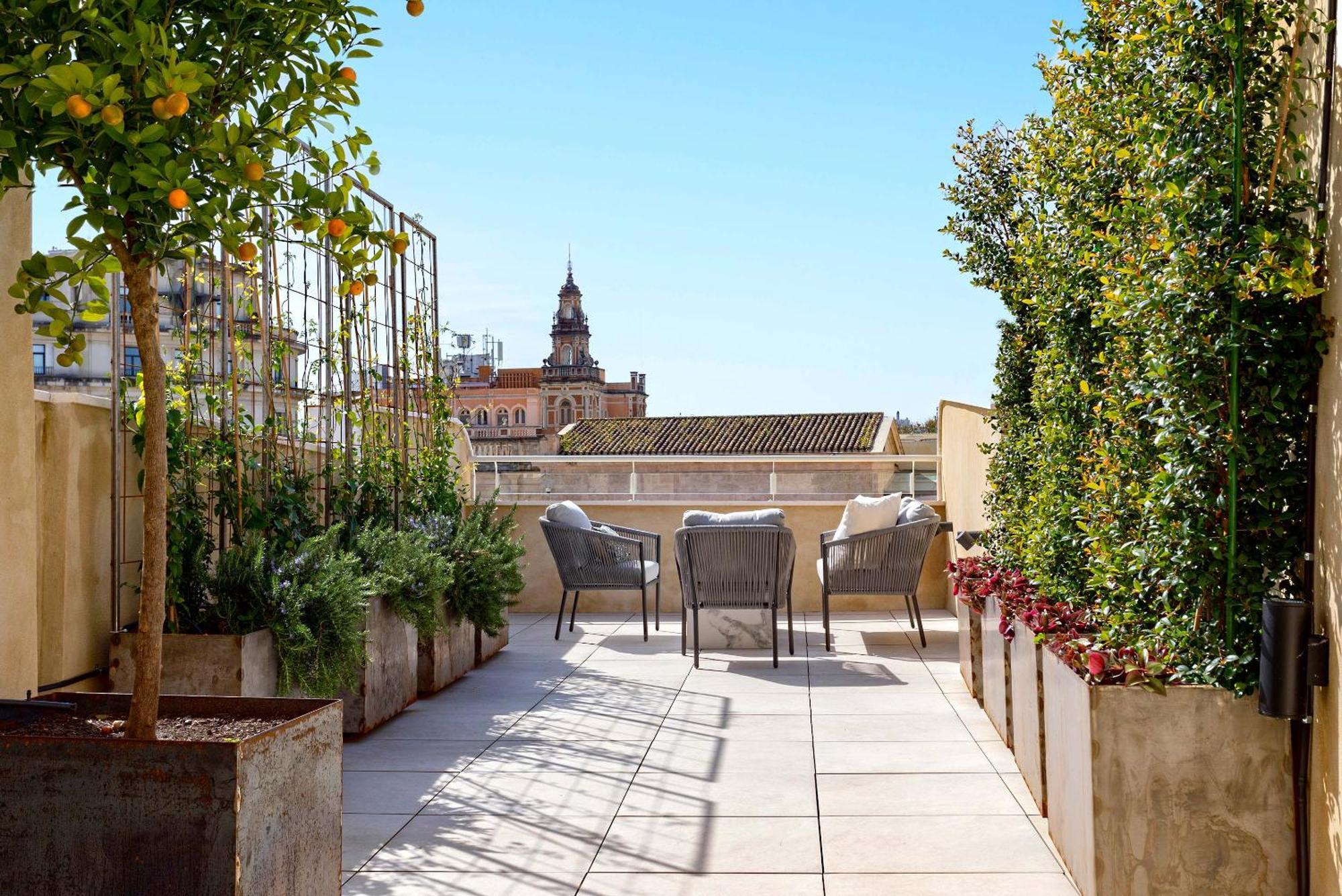 Genteel Home San Francisco Suites Siviglia Esterno foto