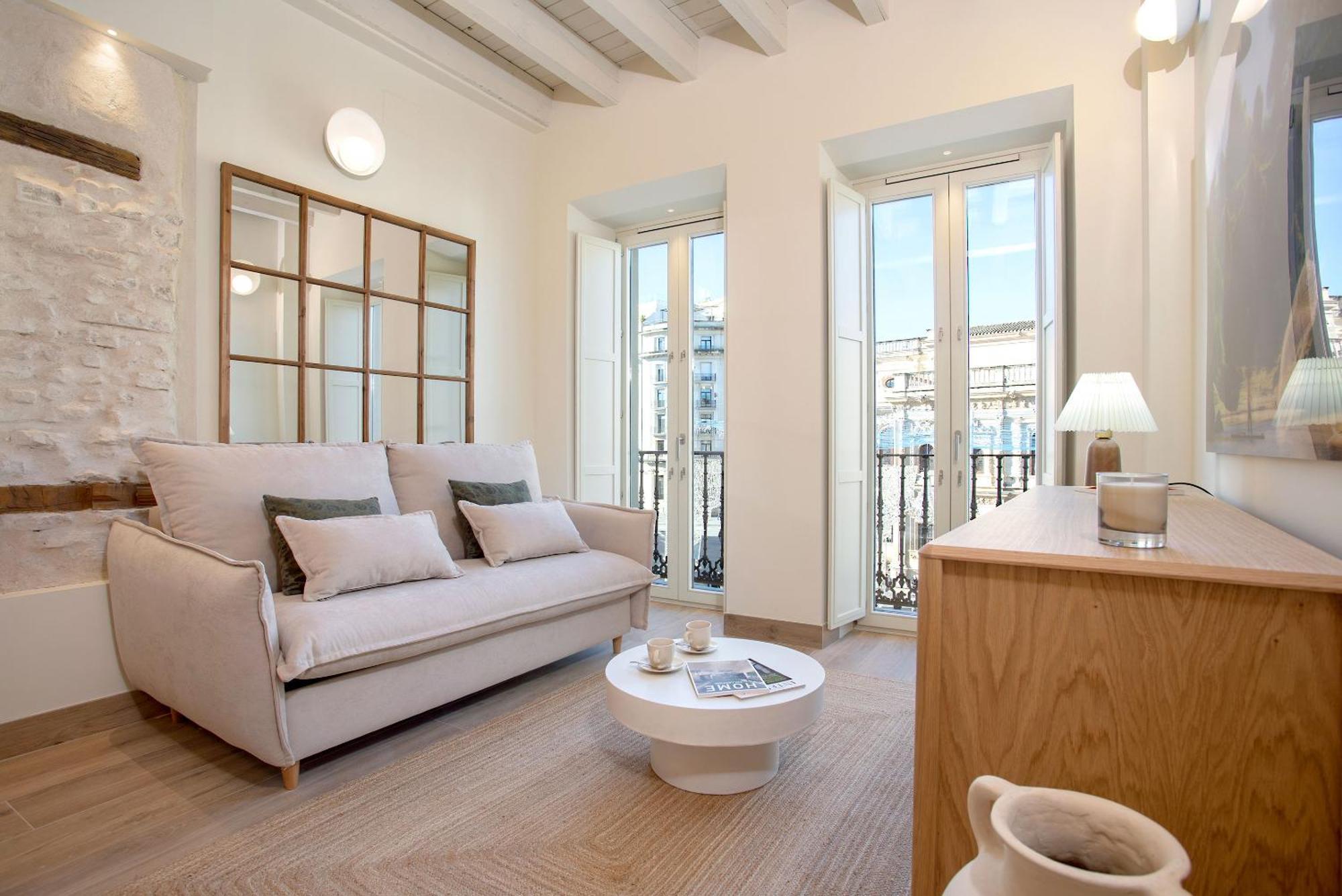 Genteel Home San Francisco Suites Siviglia Esterno foto