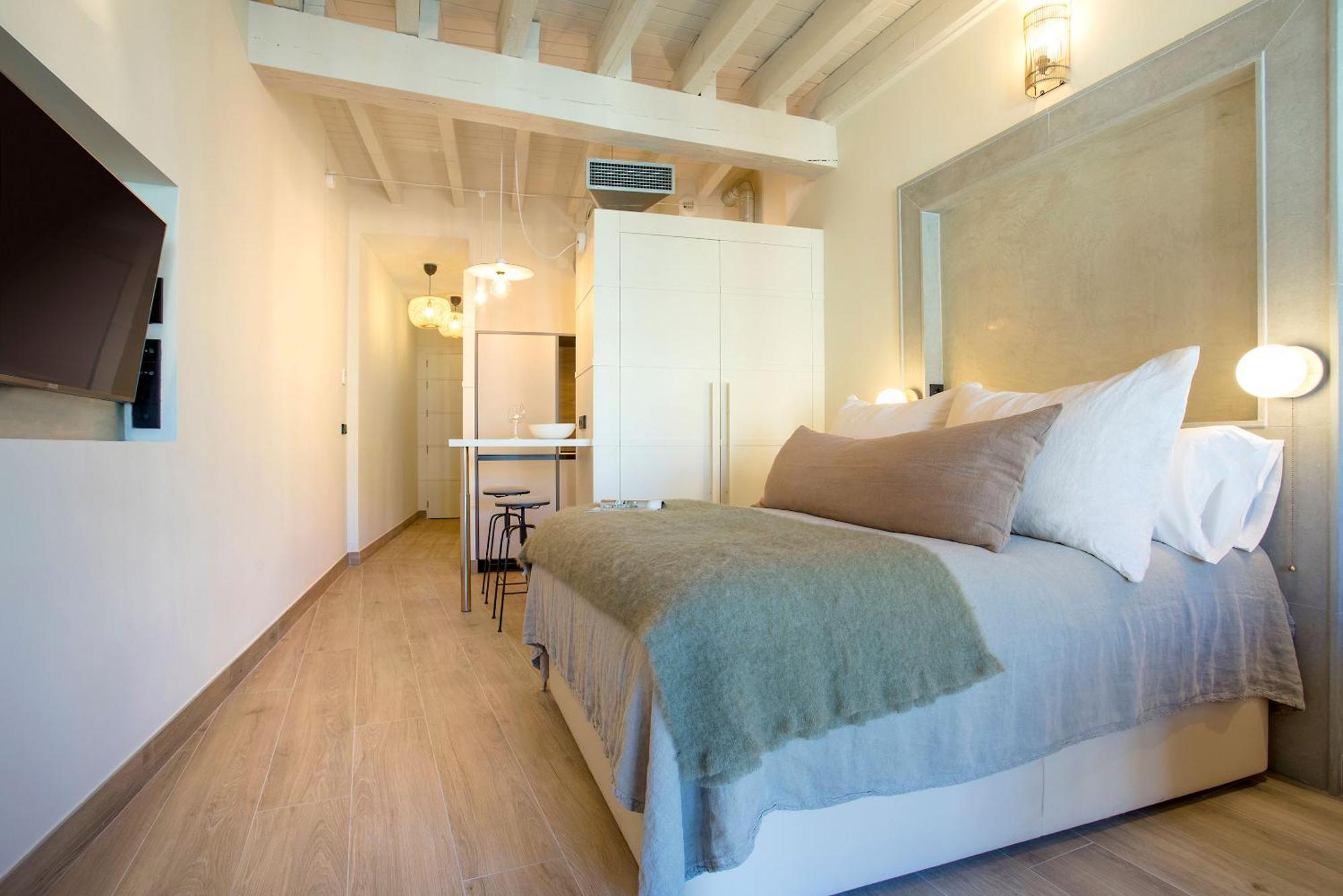 Genteel Home San Francisco Suites Siviglia Esterno foto