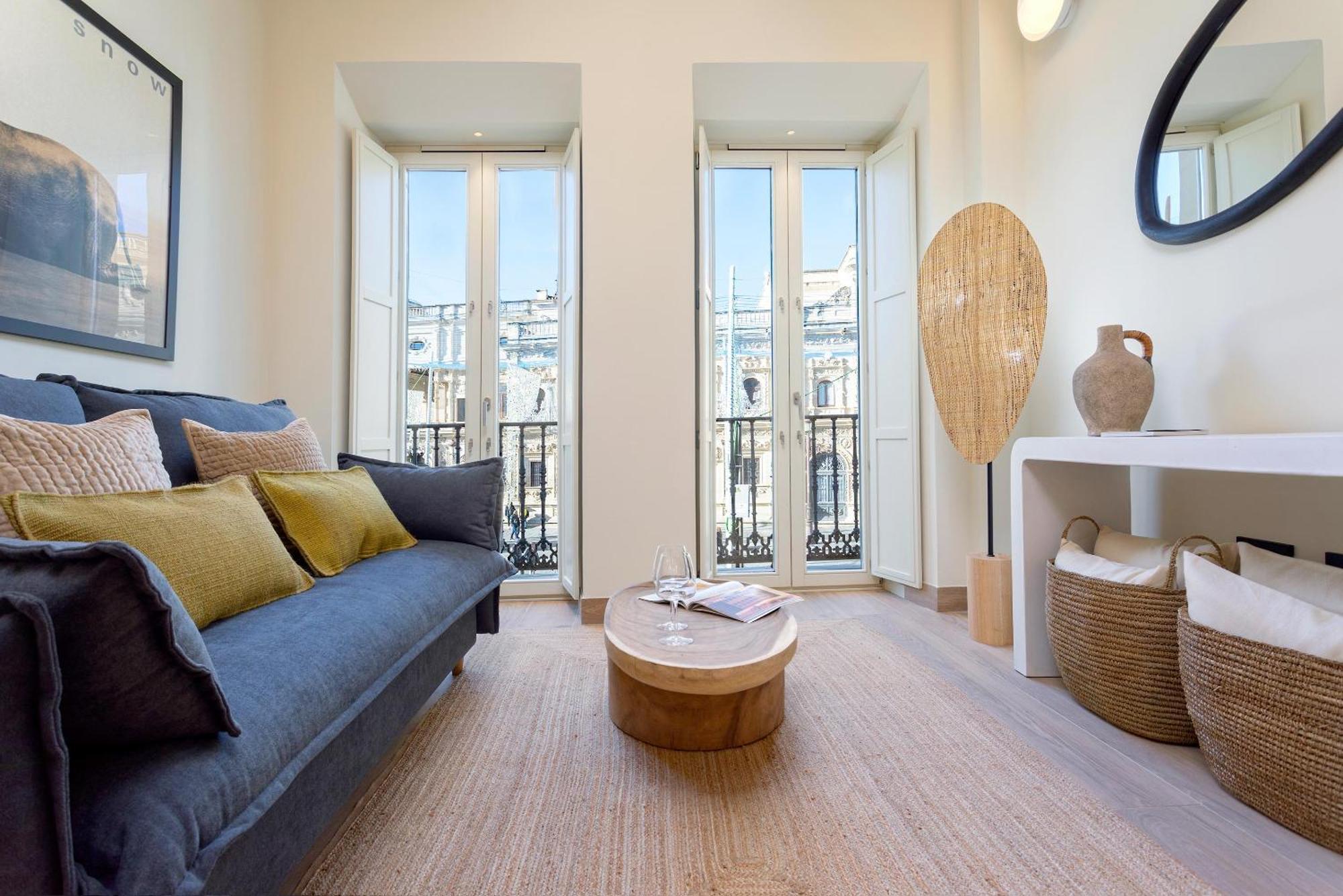 Genteel Home San Francisco Suites Siviglia Esterno foto