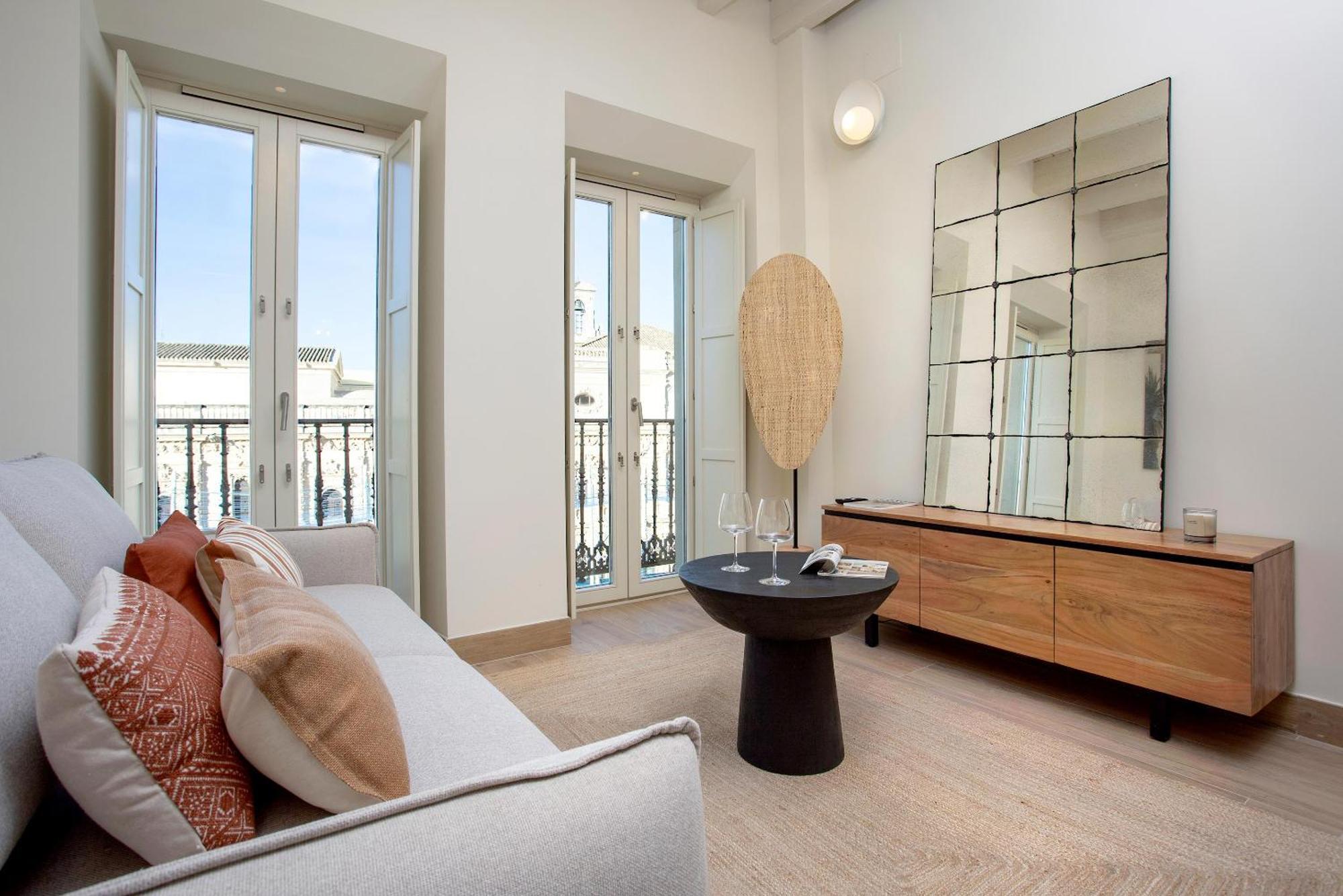 Genteel Home San Francisco Suites Siviglia Esterno foto